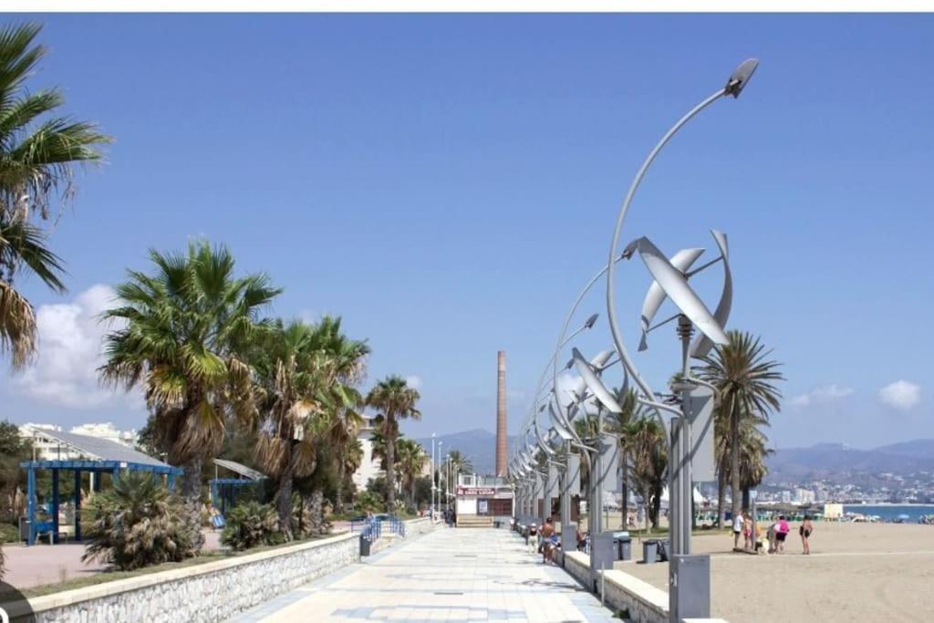 Playa Huelin Beach Malaga Exterior photo